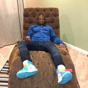 Meet your Posher, Shawn